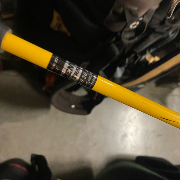 Momentus swing trainer In Right Handed - Picture 4 of 6